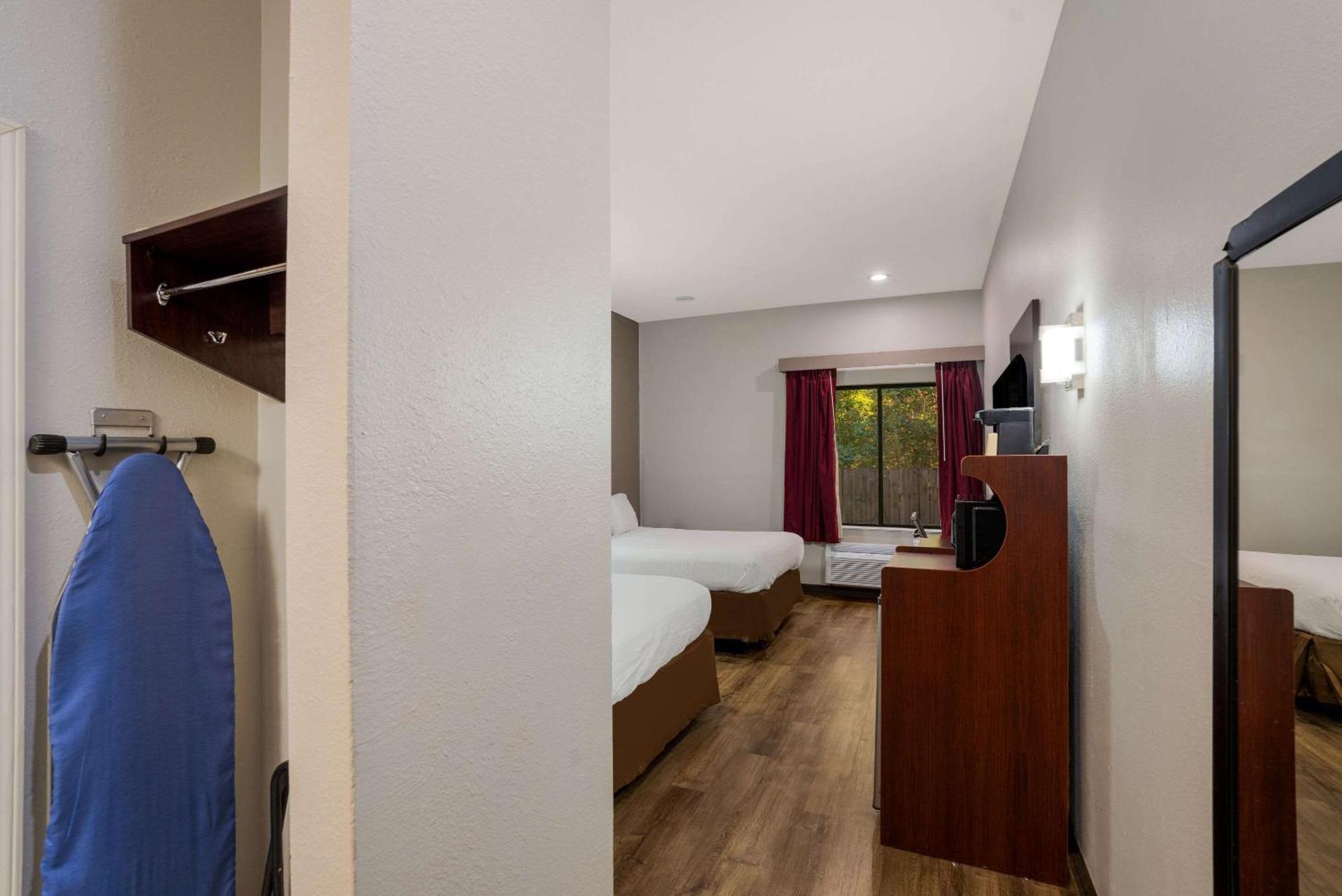 Rodeway Inn Brandon Luaran gambar