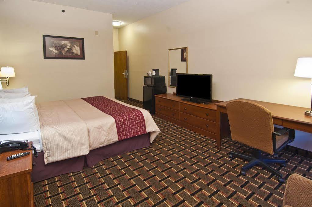 Rodeway Inn Brandon Luaran gambar