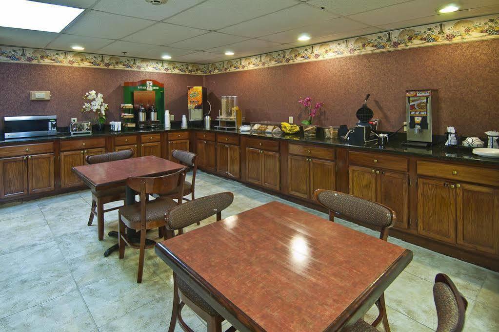 Rodeway Inn Brandon Luaran gambar